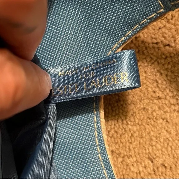 Estée Lauder Stylish Blue and Cream Tote Bag Set, New, Never Used - Picture 5 of 7